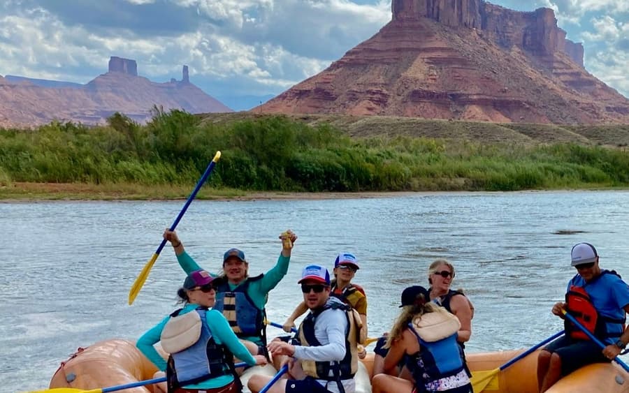 Fisher Towers: Rafting Experience with Lunch