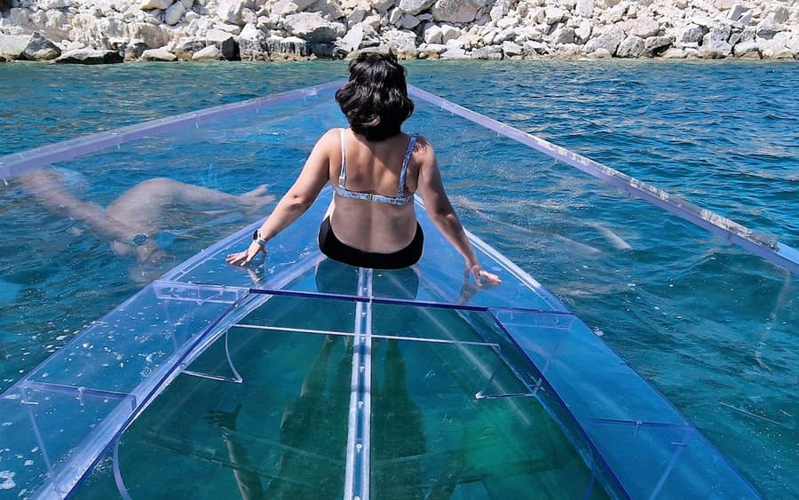 Syracuse: Coast & Sea Caves Transparent Boat Tour + Swim Stop