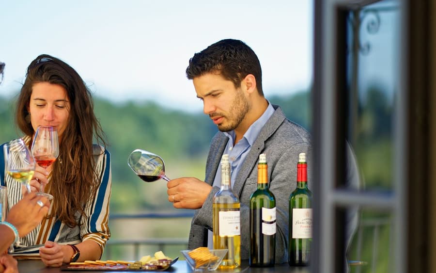 Château La Croizille: Guided Tour + Wine Tasting