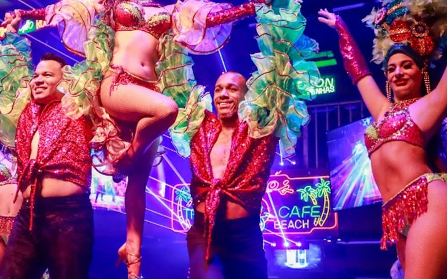 Mango's Tropical Cafe South Beach: Dinner & Show