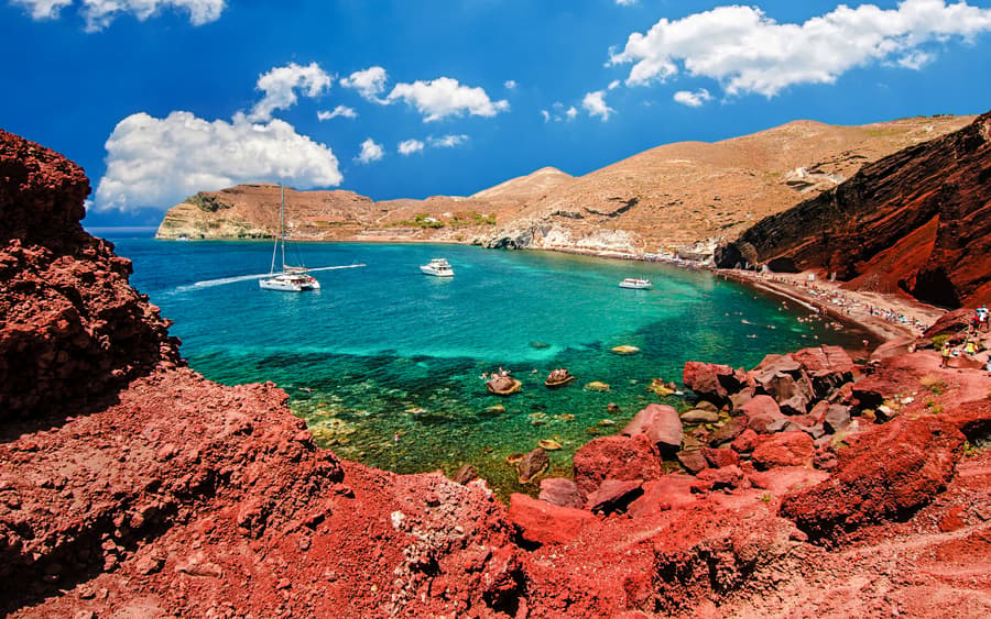 Archaeological Bus Tour to Akrotiri Excavations & Red Beach