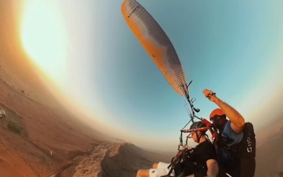 Sharjah: Rehberli Tandem Yamaç Paraşütü Deneyimi