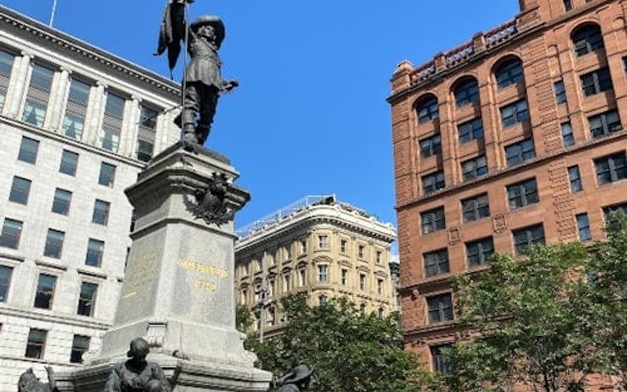 Montréal: The Original Old Montréal Walking Tour