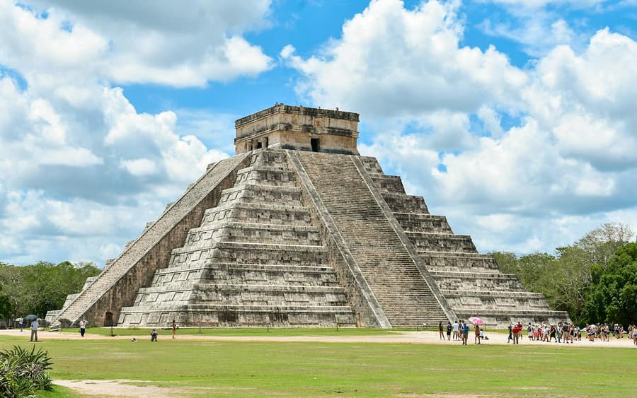 Chichén Itzá Skip-the-Line Ticket + Guided Tour (All Taxes Inclusive)