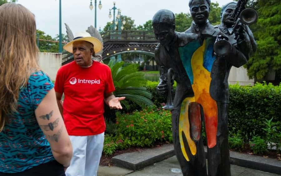 New Orleans: Guided Jazz Tour + Live Music + Drink