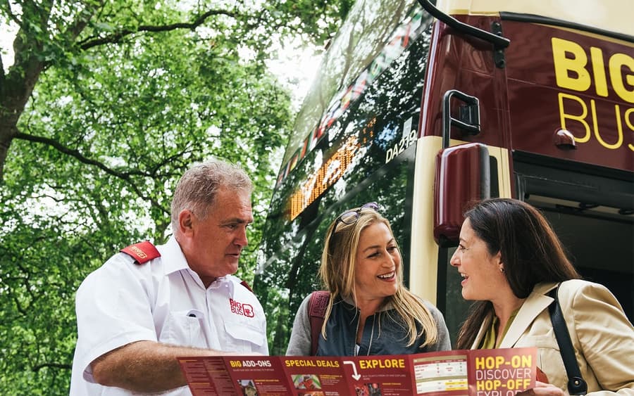 Big Bus: Los Angeles Hop-on Hop-off Bus Tour with Optional Celebrity Homes Tour