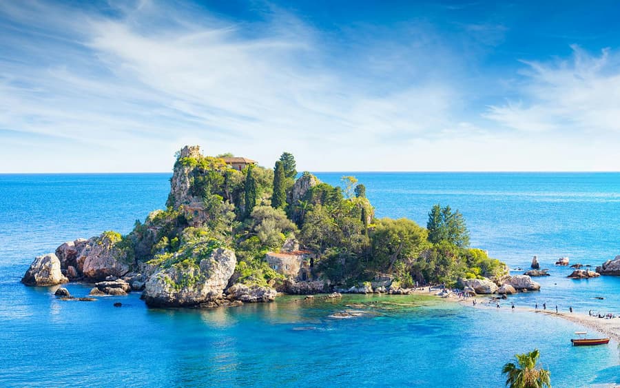 Dolphin Watching Tour at Sunset with Aperitif in Taormina