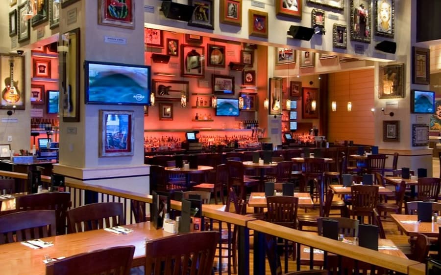 Hard Rock Cafe Biloxi Dining Experience