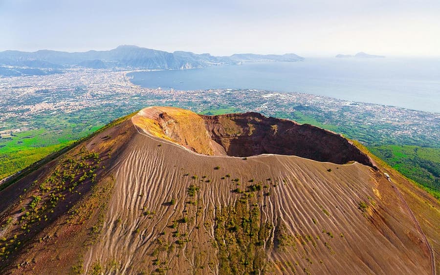 从庞贝：维苏威火山门票及往返接驳