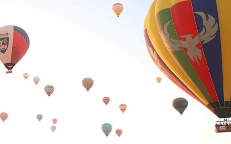 رحلة بالون هوائي في باموكالي