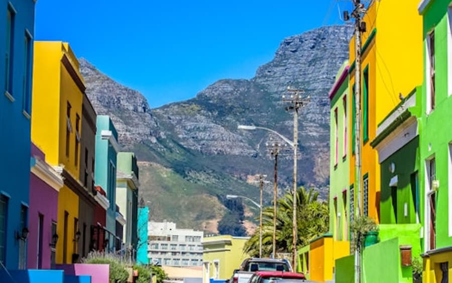 Cape Town & Table Mountain: Guided Tour + Roundtrip Transfer