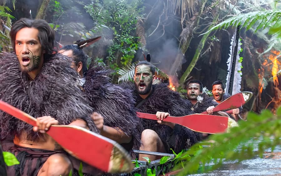 Trải nghiệm văn hóa và bữa tối Buffet tại làng Mitai Maori