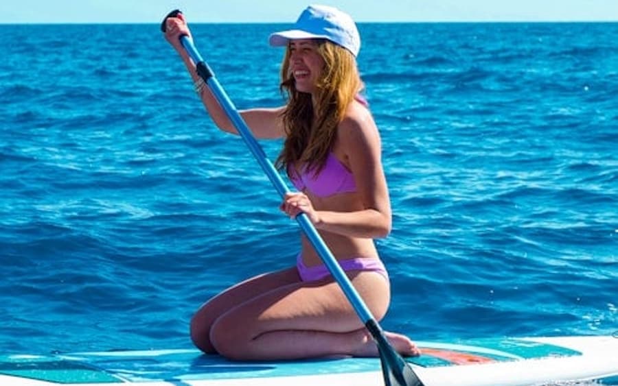 Excursão de Stand Up Paddle em Capri: Grutas e Praias