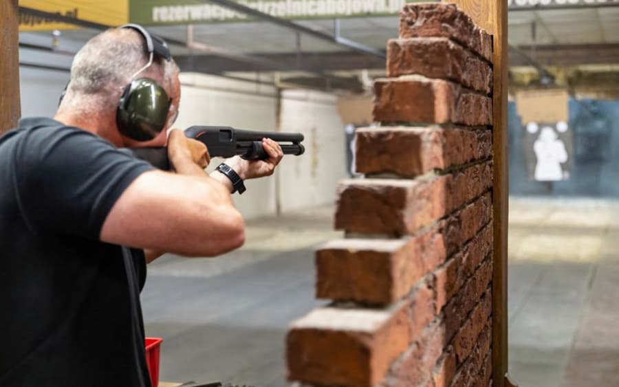 Krakau: Extrem Schießstand mit Hoteltransfer