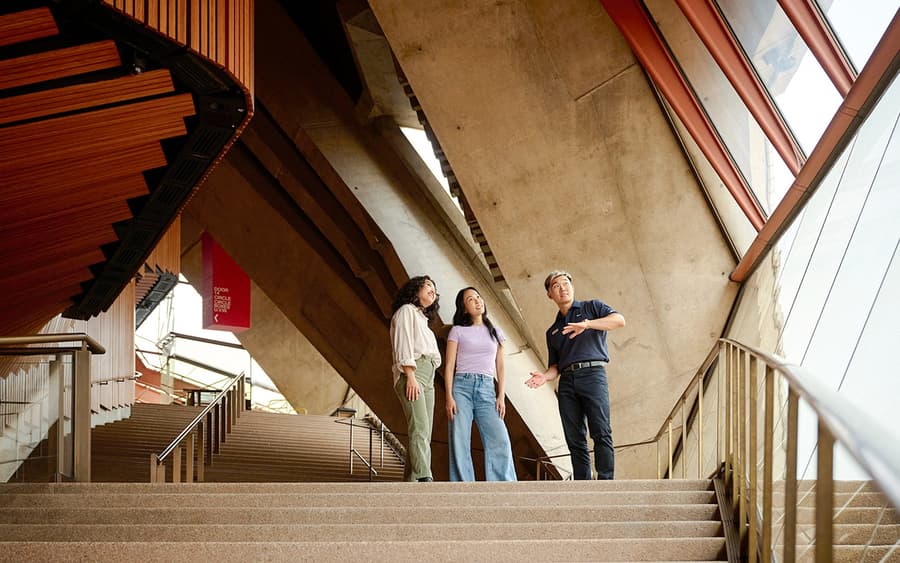 ทัวร์เดินชมโรงอุปรากรซิดนีย์พร้อมไกด์