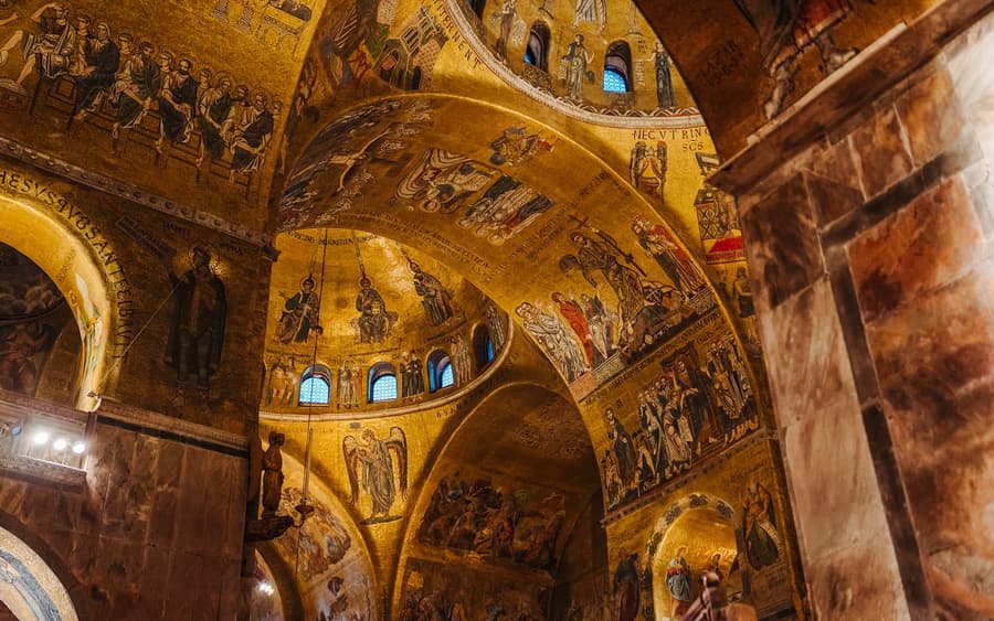 Tour Notturno della Basilica di San Marco con Opzione Palazzo Ducale