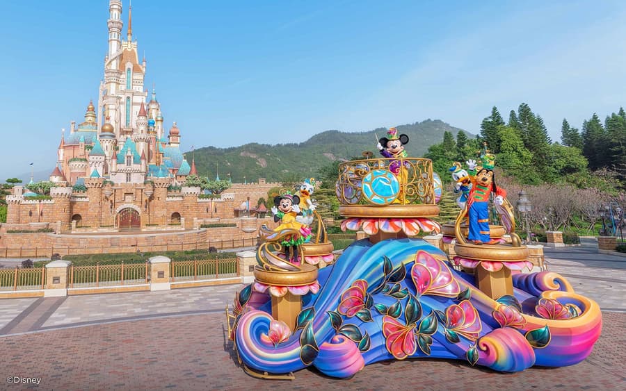 Disneyland: 1-Day Entry Ticket + Premier Access (Skip Waiting Lines)
