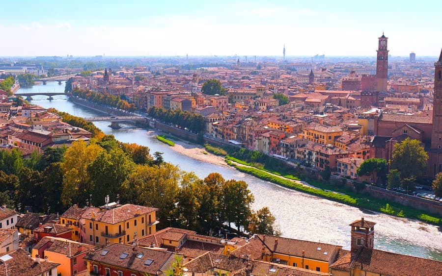 Verona & Lake Garda Self Guided Audio Tour