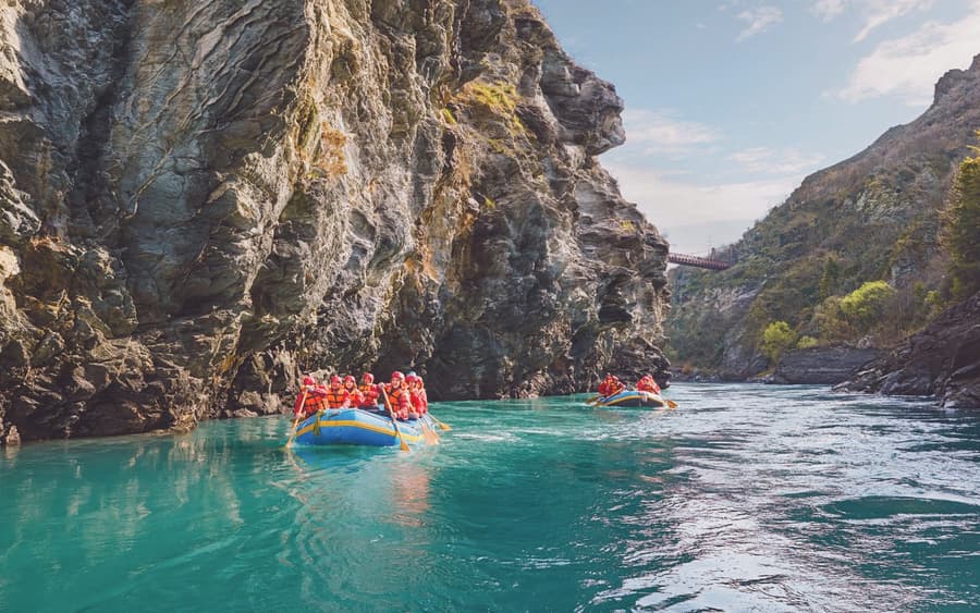 Chèo Thuyền Nước Trắng Trên Sông Kawarau