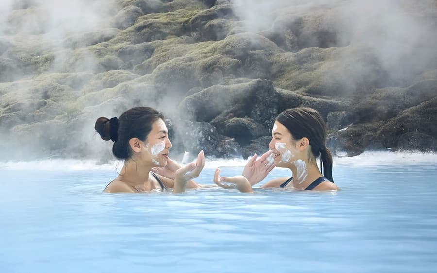 Desde Reikiavik: Entradas para la Laguna Azul + Tour de Auroras Boreales con Traslados