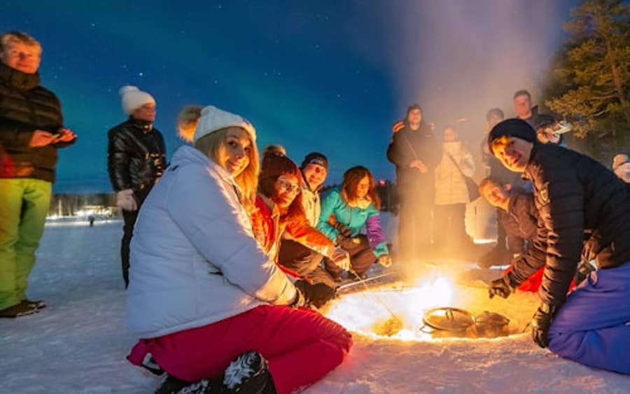 Lawatan Cahaya Utara ke Lapland dengan Barbeku Ala Lappish