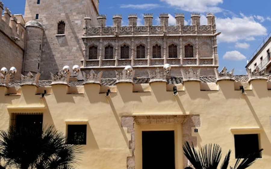 Valencia: Audio Guide App
