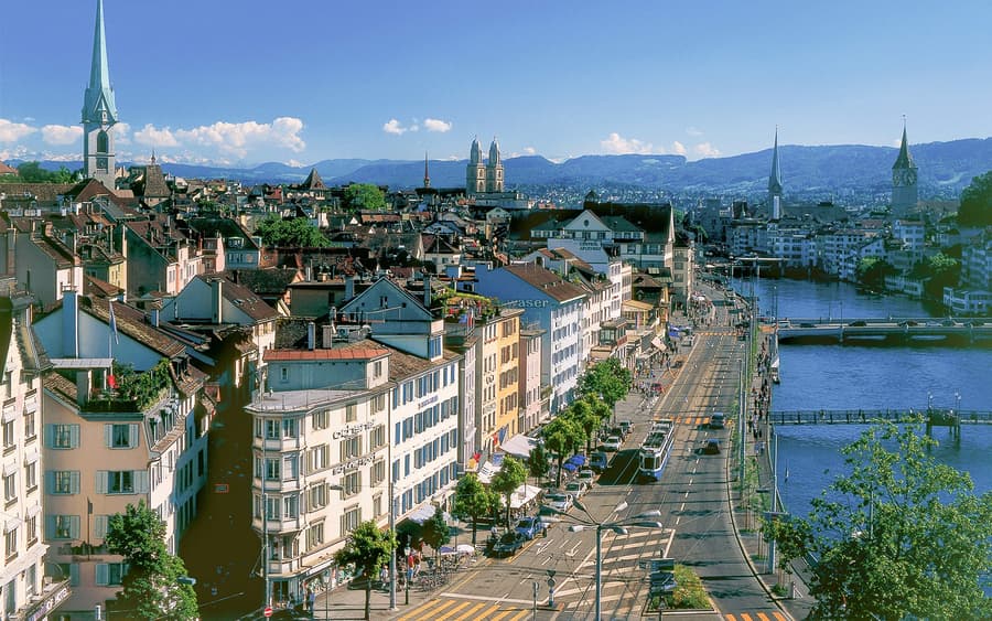 The ZURICH Experience Tour