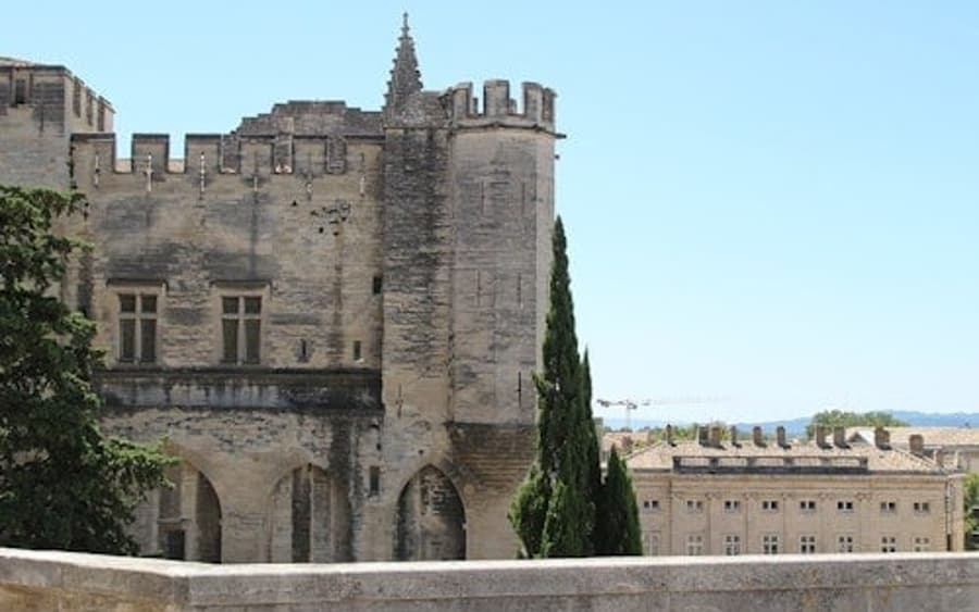 Entrada para el Palacio de los Papas y Jardines