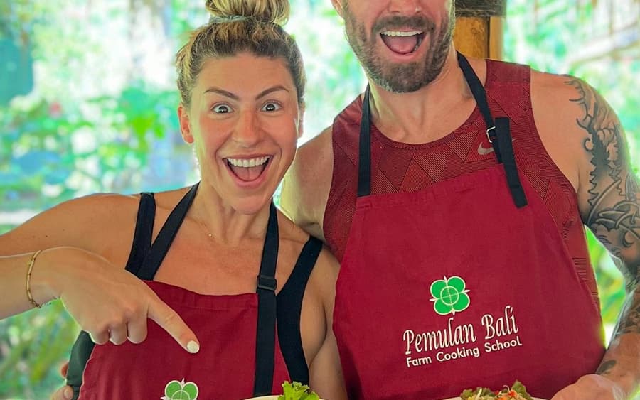 Bali: Ubud Village Cooking Class + Organic Farm Tour