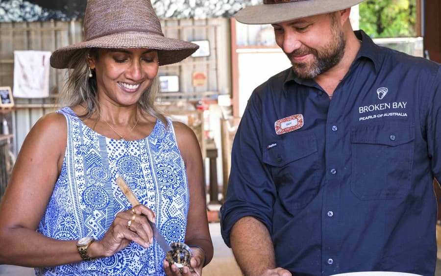 Broken Bay Pearl Farm: Entry + Guided Oyster Tasting + Boat Cruise
