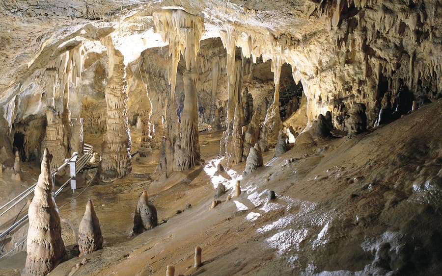 Toirano Caves: Fast Track Ticket