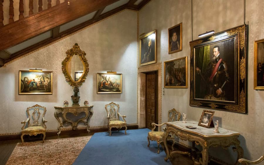 Monterrey Palace: Self Guided Audio Tour