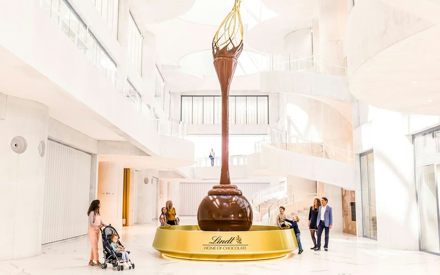 Lindt Home of Chocolate: Choco-Deluxe Guided Tour in English