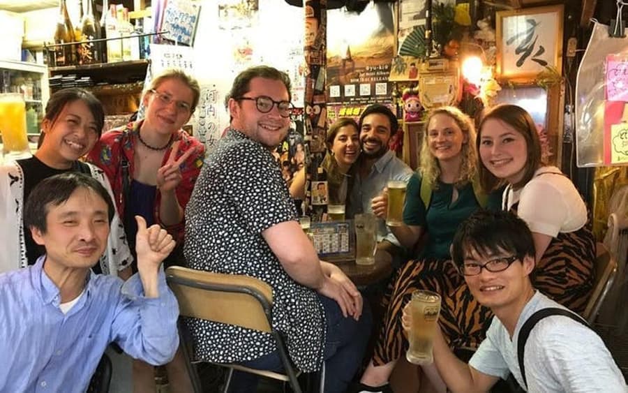 Osaka Bar Hopping Night Walking Tour in Namba (3 bars, 6 tas