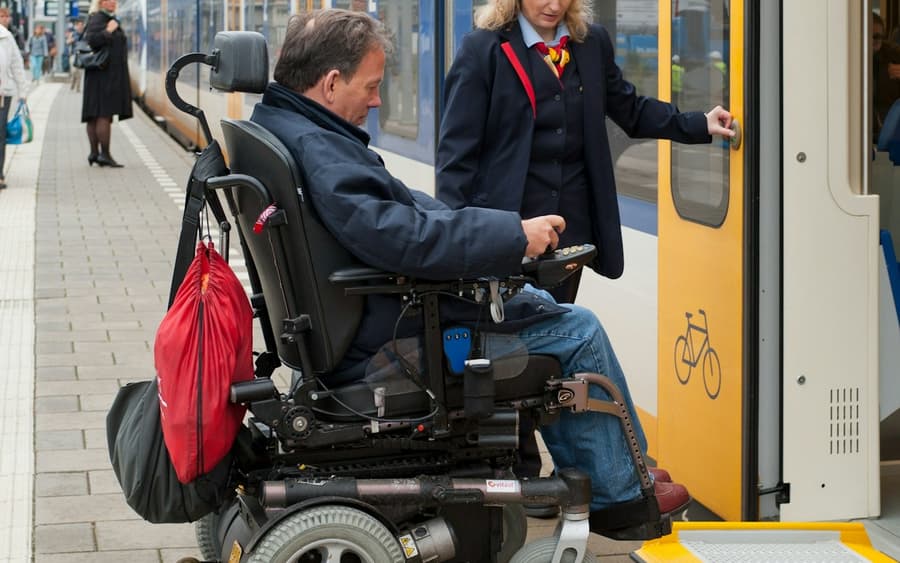 Rotterdam: Train Transfer to/from Leiden