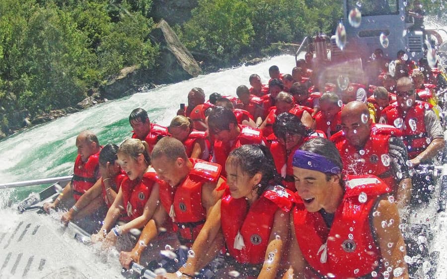 Lewiston, New York: Whirlpool Jet Boat Tour