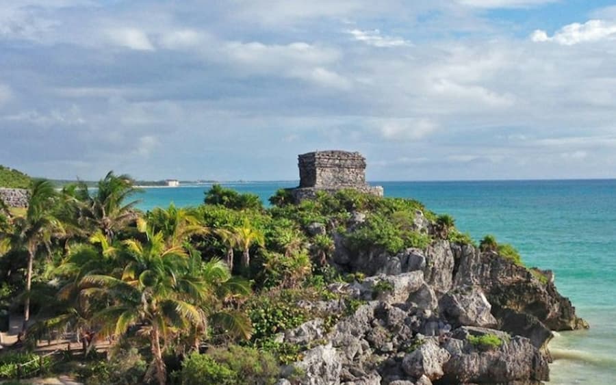 Maya Ruins, Cenote & Tulum City: Bike Tour + Breakfast