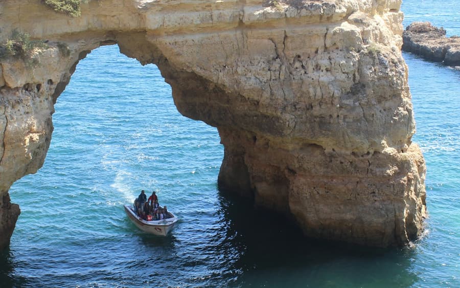 Benagil Caves: Guided Boat Tour from Armação de Pêra