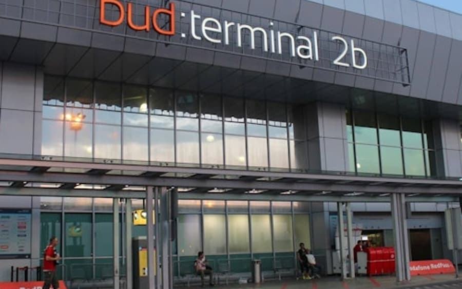 Budapest: Fælles transfer til/fra Budapest Lufthavn og hoteller i centrum