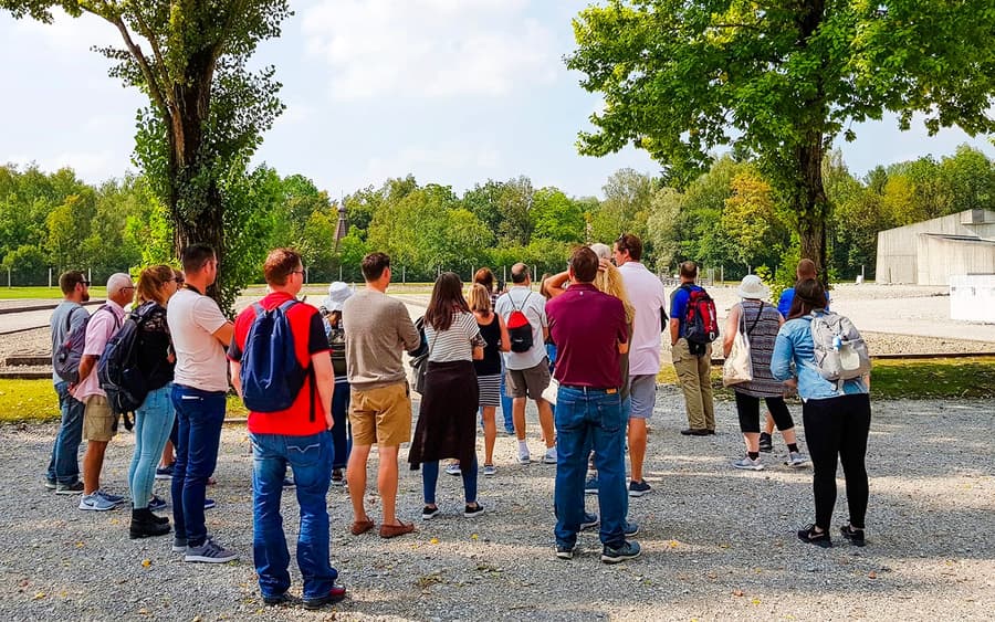 Münih'ten: Dachau Toplama Kampı Anıt Alanı Turu