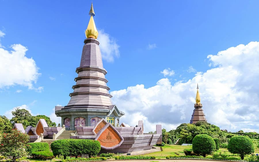 From Chiang Mai: Doi Inthanon National Park Full-Day Tour with Pha Dok Siew Guided Trek