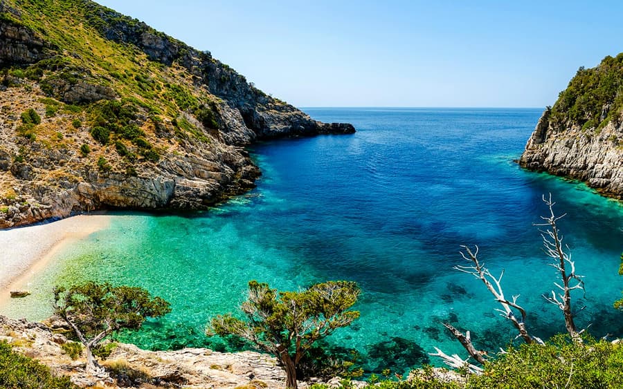 From Vlore: Haxhi Ali Cave, Dafina Bay & Karaburun Peninsula Speedboat Tour