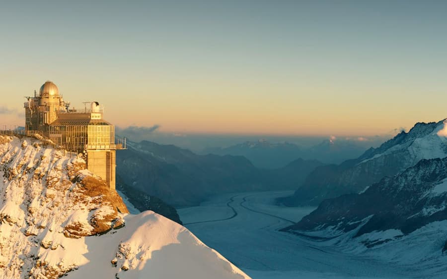 Vlaková jízda: Lauterbrunnen - Jungfraujoch