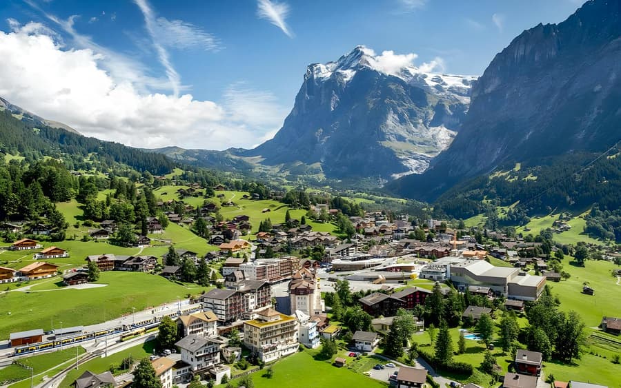 From Lucerne: Grindelwald First - Top Adventure
