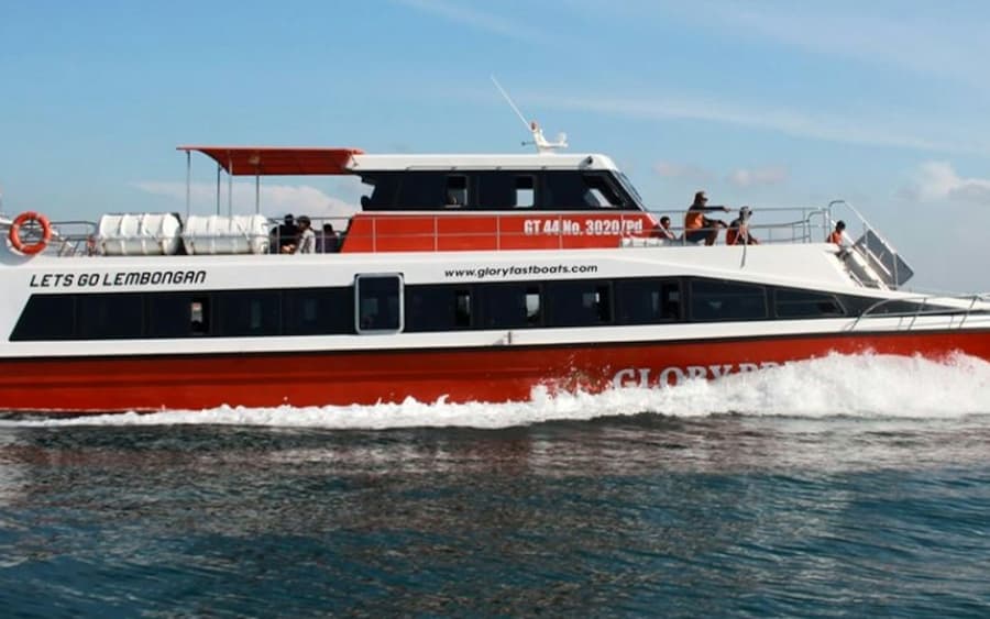Denpasar: Glory's Fast Boat to Nusa Lembongan
