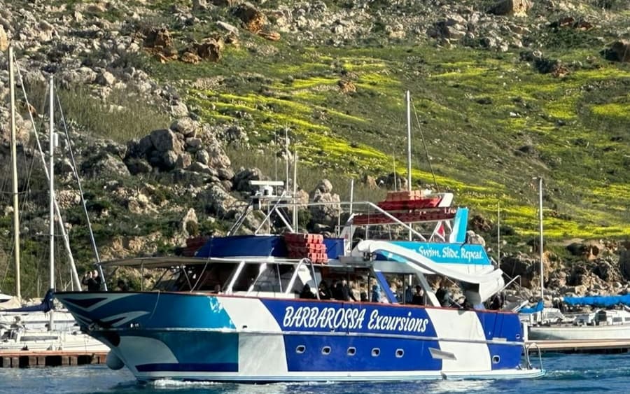 Gozo, Blue Lagoon & Comino: Boat Cruise from Mellieħa