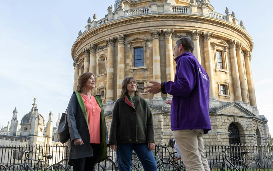 Oxford: Official University & City Guided Walking Tour