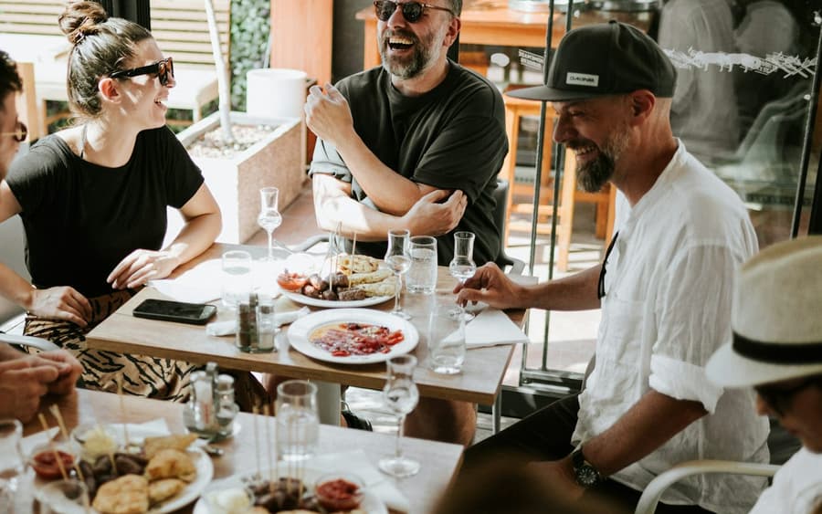 Zagreb: Culinary Tour with Food and Wine Tasting