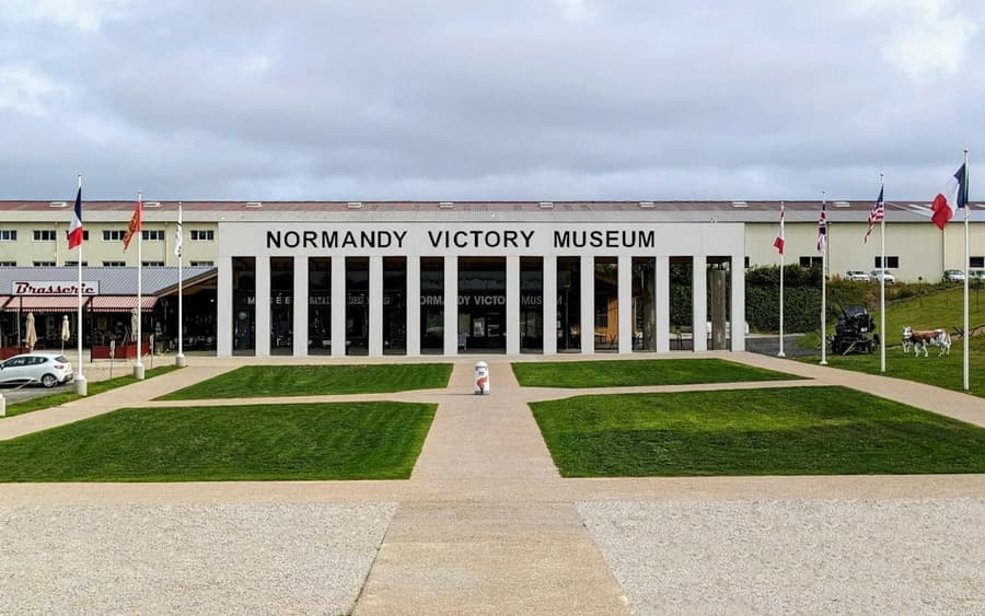 Normandy Victory Museum: Entry Ticket + Audio Guide