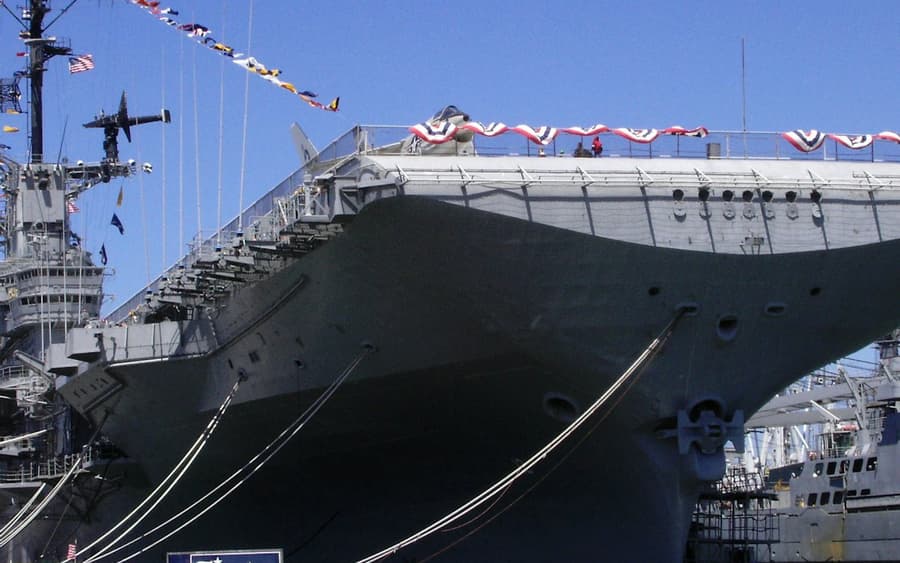 USS Hornet (Sea, Air, and Space Museum): Entry Ticket